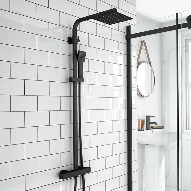 Arezzo Modern Square Thermostatic Shower - Matt Black 4 Arezzo Modern Square Thermostatic Shower - Matt Black - Image 2